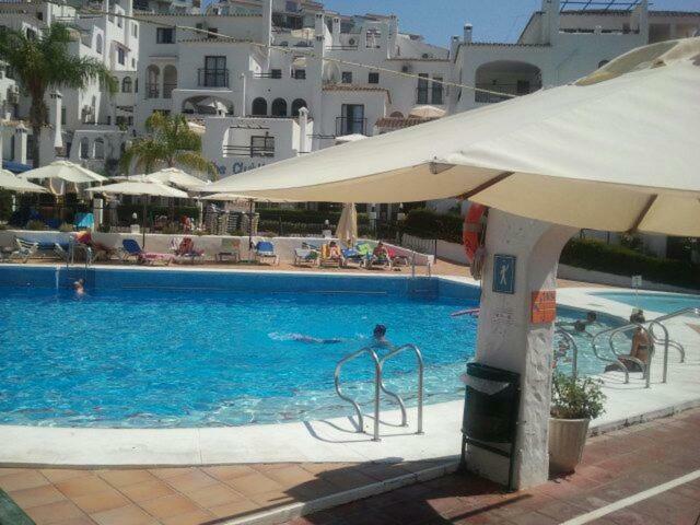 Pueblo Evita Benalmádena Exteriör bild